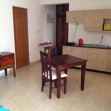 Studio And One Bedroom Apartment In Riviera Sapphire, Siolim Exterior photo